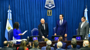 En una jornada histórica los tres poderes del Estado juraron la nueva Constitución Provincial