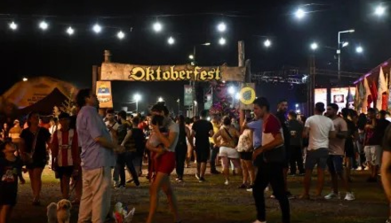 La Municipalidad invita al Oktober Fest en el Paseo Ferroviario con cervezas artesanales y música en vivo