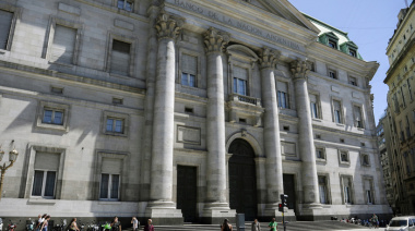 Cierran 60 sucursales del Nación