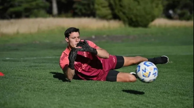 Quién es Santiago Beltrán, el arquero "de emergencia" que tendrá River en el arranque del 2026