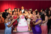 Empresas Locales colaboran con el Programa "Tus 15 Años"