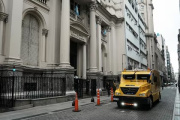 las reservas superaron los USD 43.000 millones, pero el alivio es transitorio